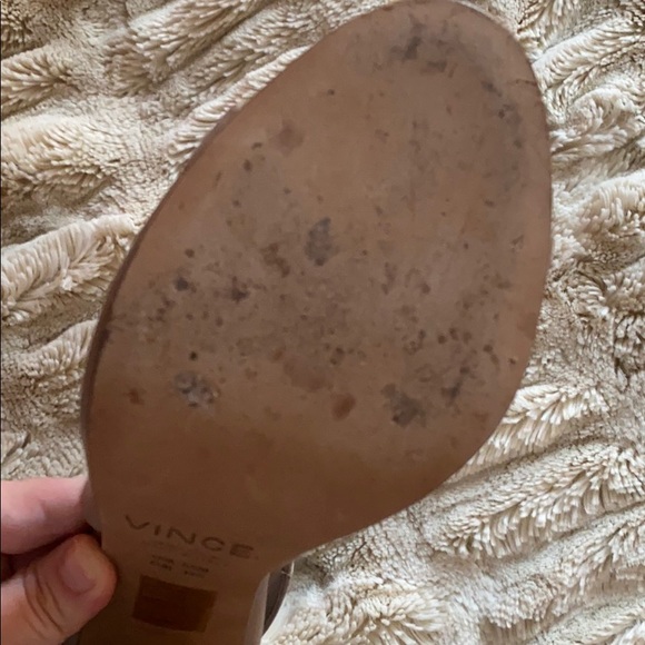 Vince Heels - Picture 4 of 7